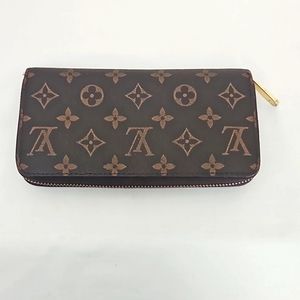 Louie Vuitton Wallet